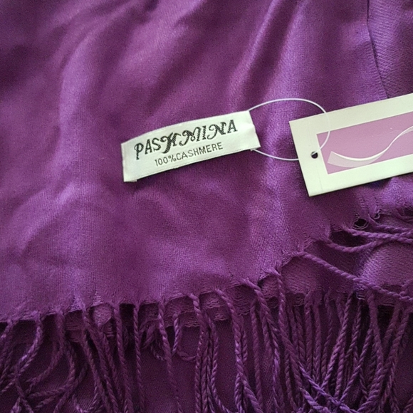 Pashmina - Picture 2 of 2